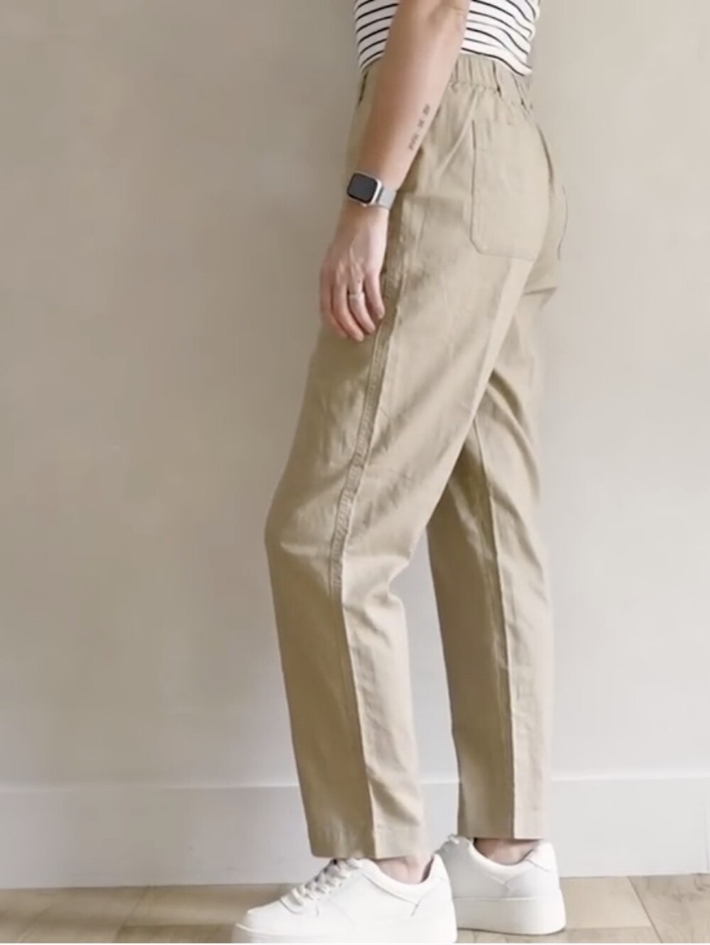 Uniqlo Linen Cotton Tapered Pants - Picture 5 of 11